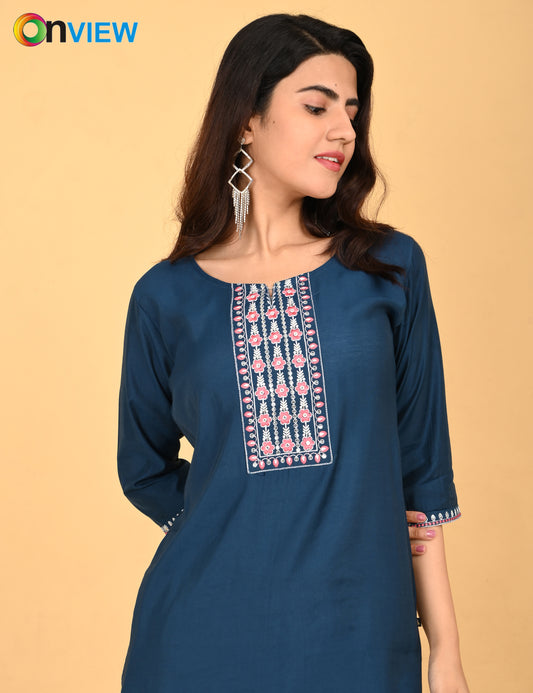 ONVIEW | 1477 | ROMAN SILK SMALL EMBROIDERY.