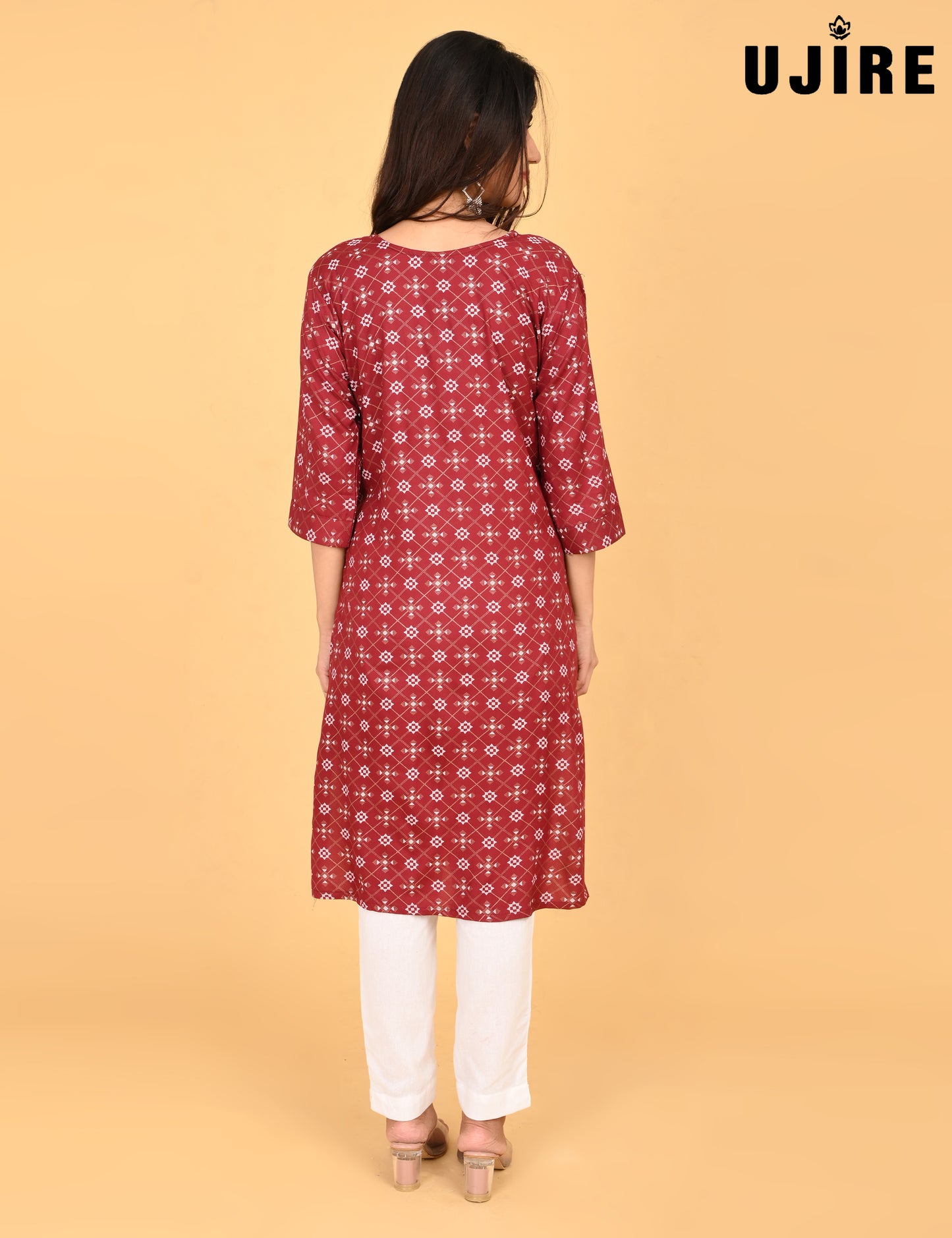 UJIRE | 051 | SMALL EMBROIDERY.