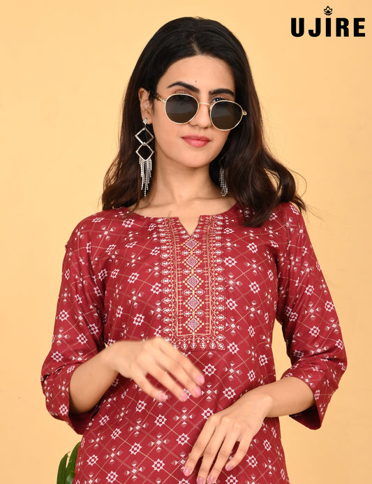 UJIRE | 051 | SMALL EMBROIDERY.