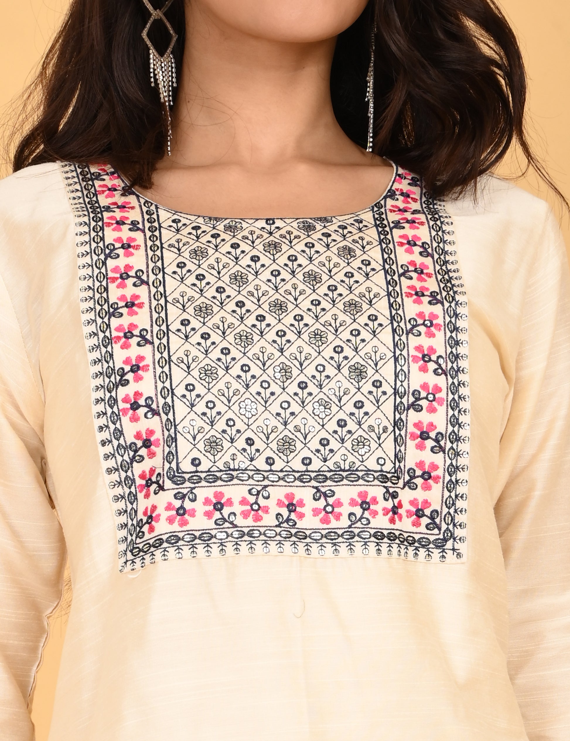 ONVIEW | 030 | BIG EMBROIDERY.