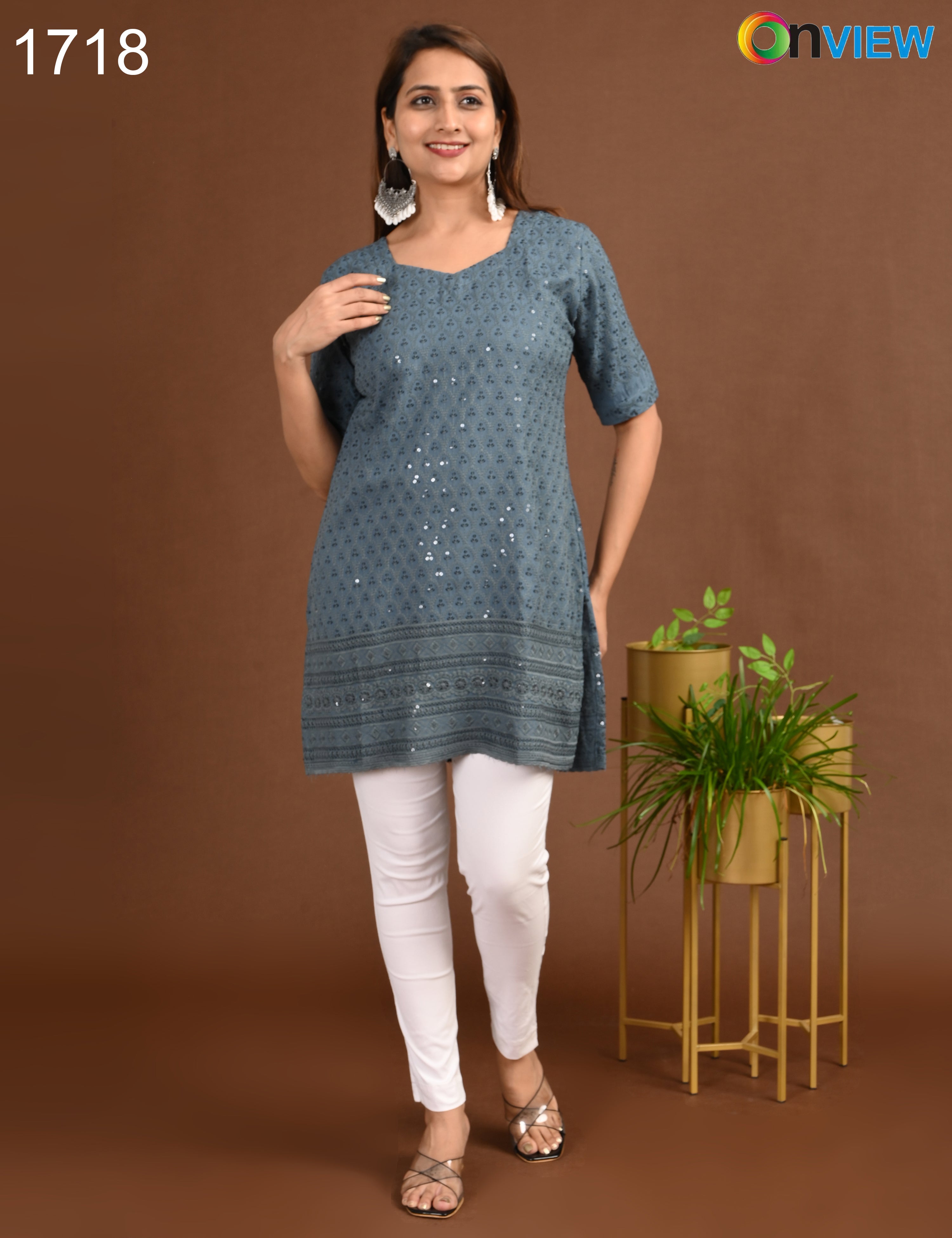 ONVIEW | 1718 | CHIKANKARI SHORT TOP