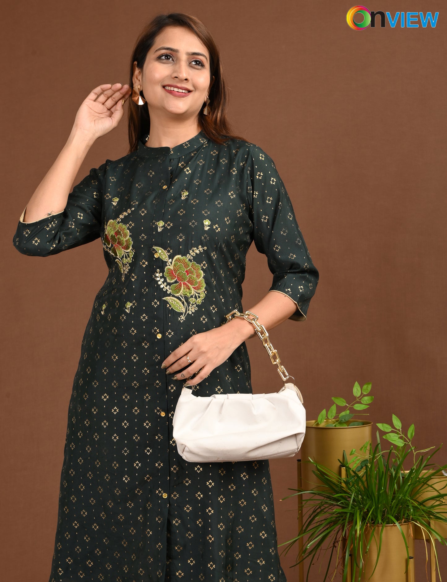 ONVIEW | 1759 | SILK A LINE SIDE OPEN WITH EMBROIDERY