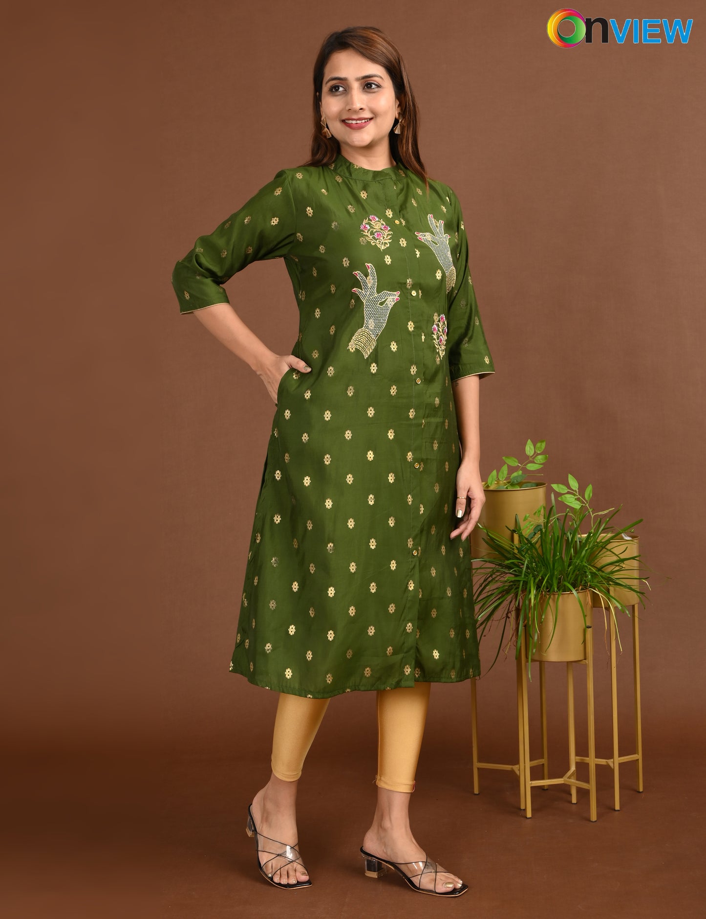 ONVIEW | 1760 | SILK A LINE SIDE OPEN WITH EMBROIDERY