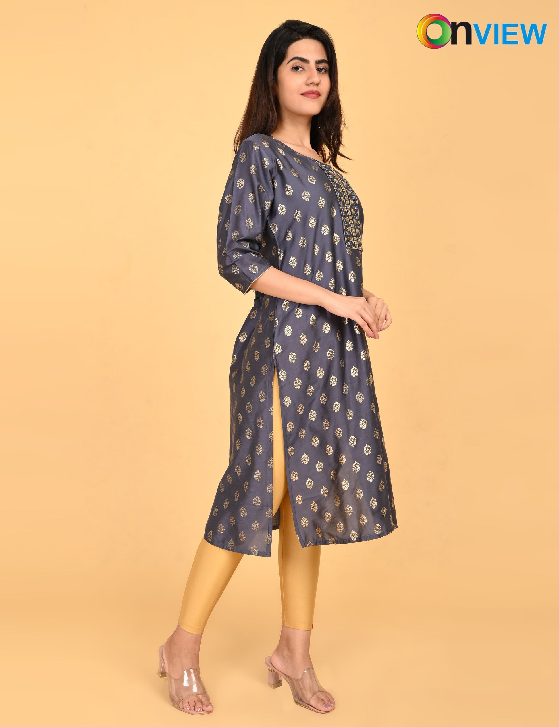 ONVIEW | 208 | SILK SMALL EMBROIDERY.