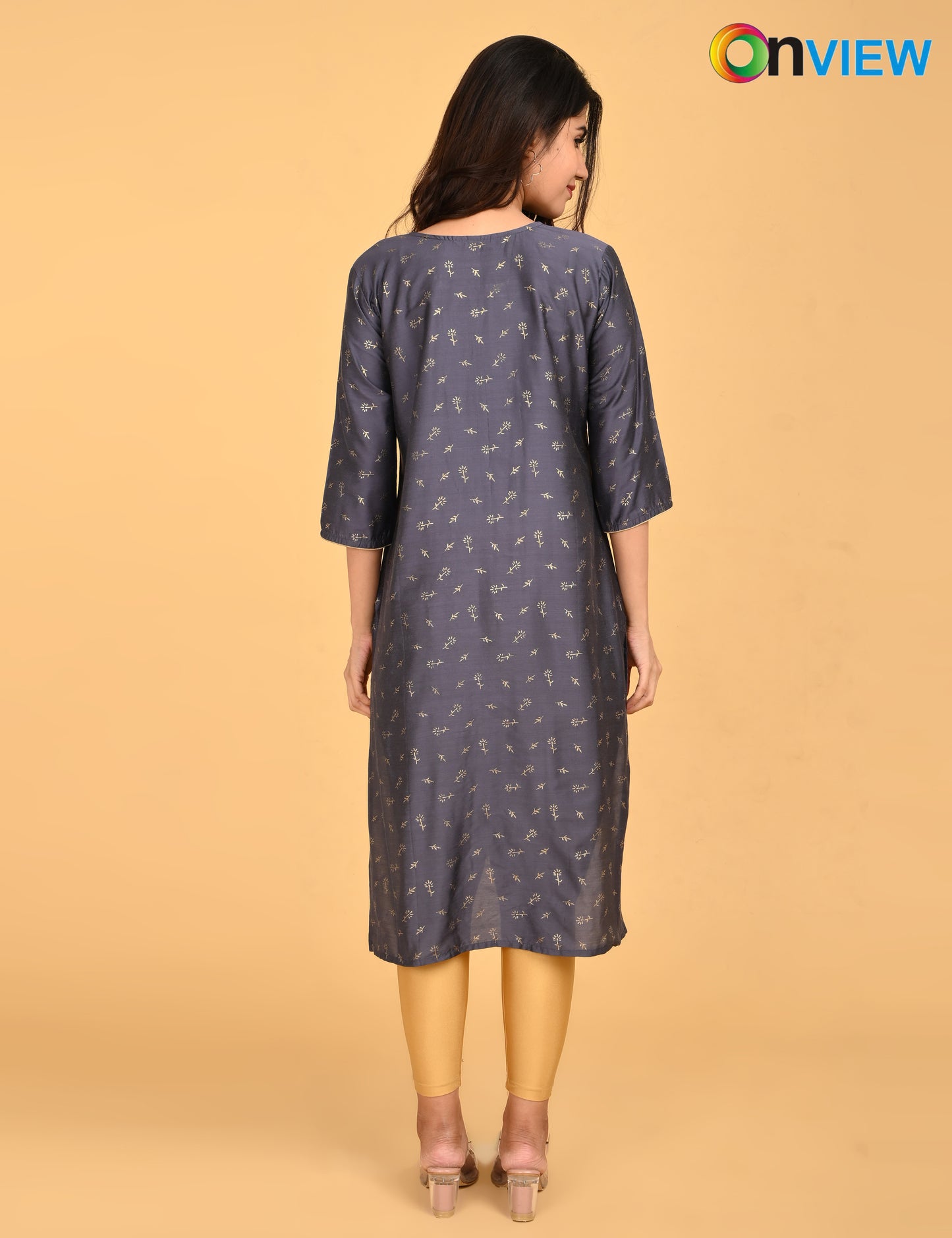 ONVIEW | 210 | SILK SMALL EMBROIDERY.