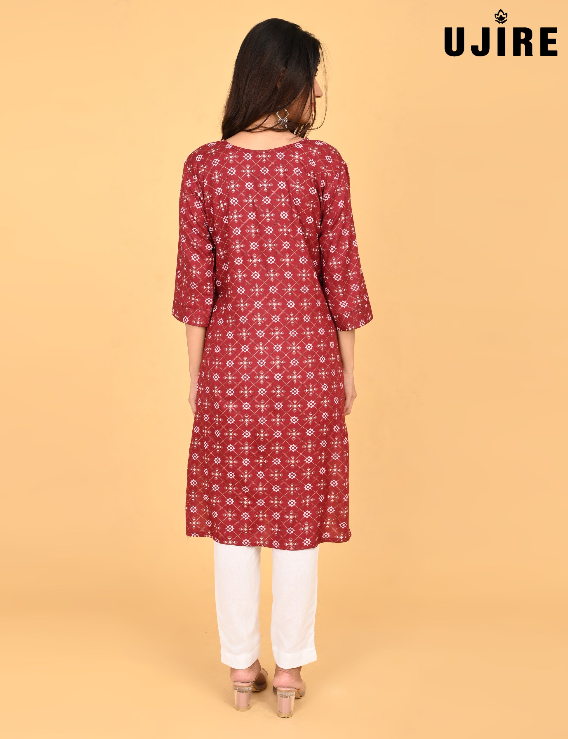 UJIRE | 051 | SMALL EMBROIDERY.