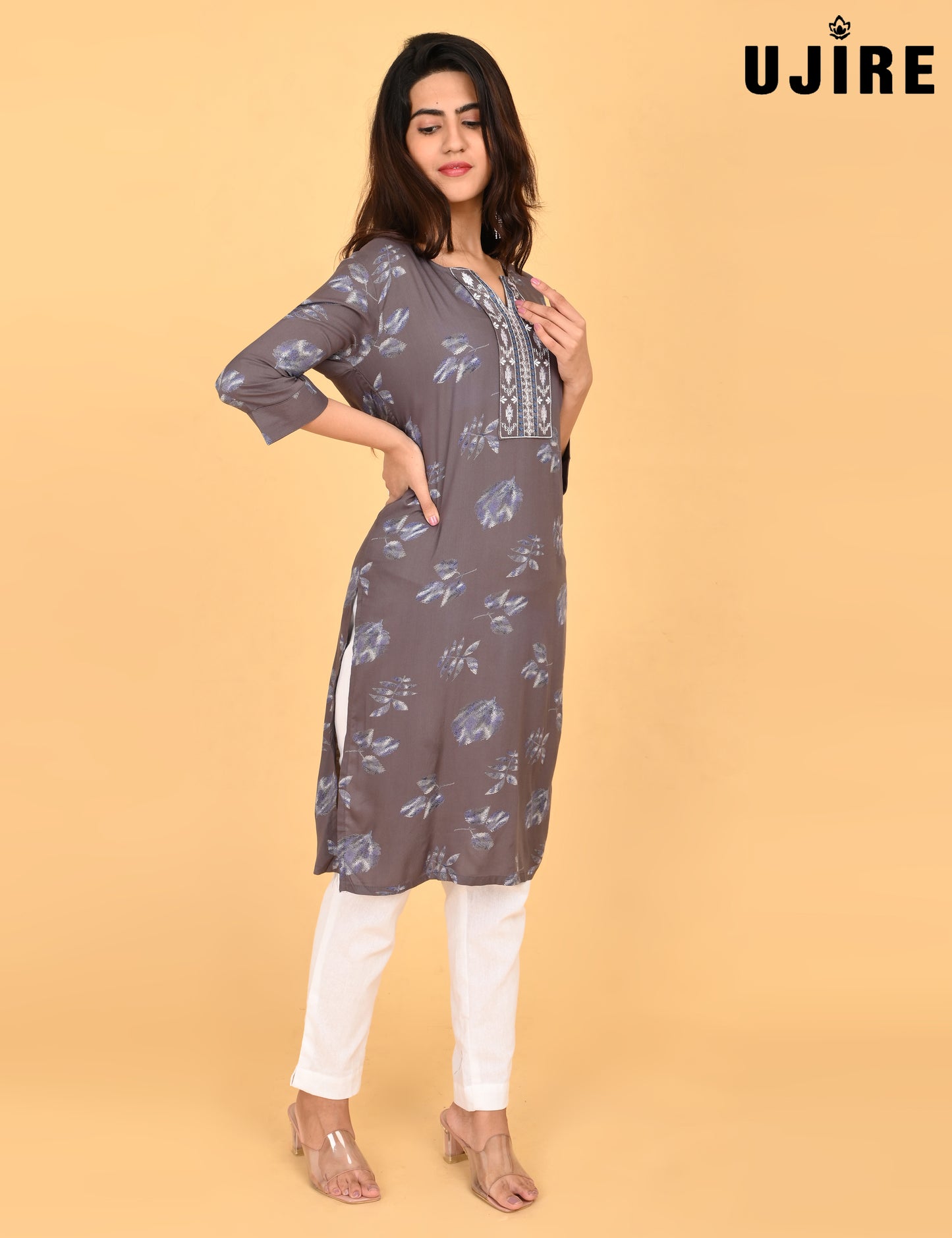UJIRE | 105 | SMALL EMBROIDERY