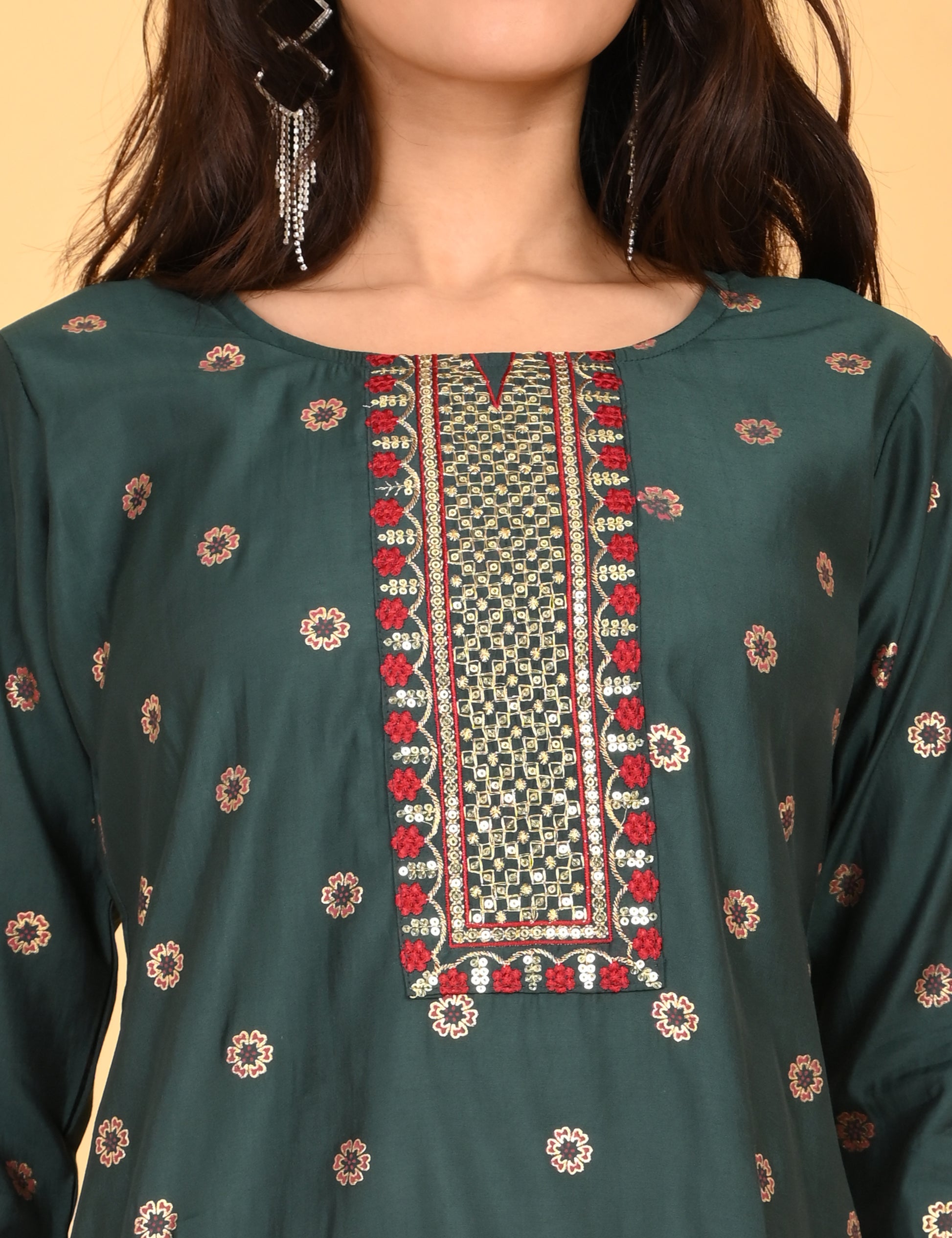WEAME | 1119 | SILK SMALL EMBROIDERY.