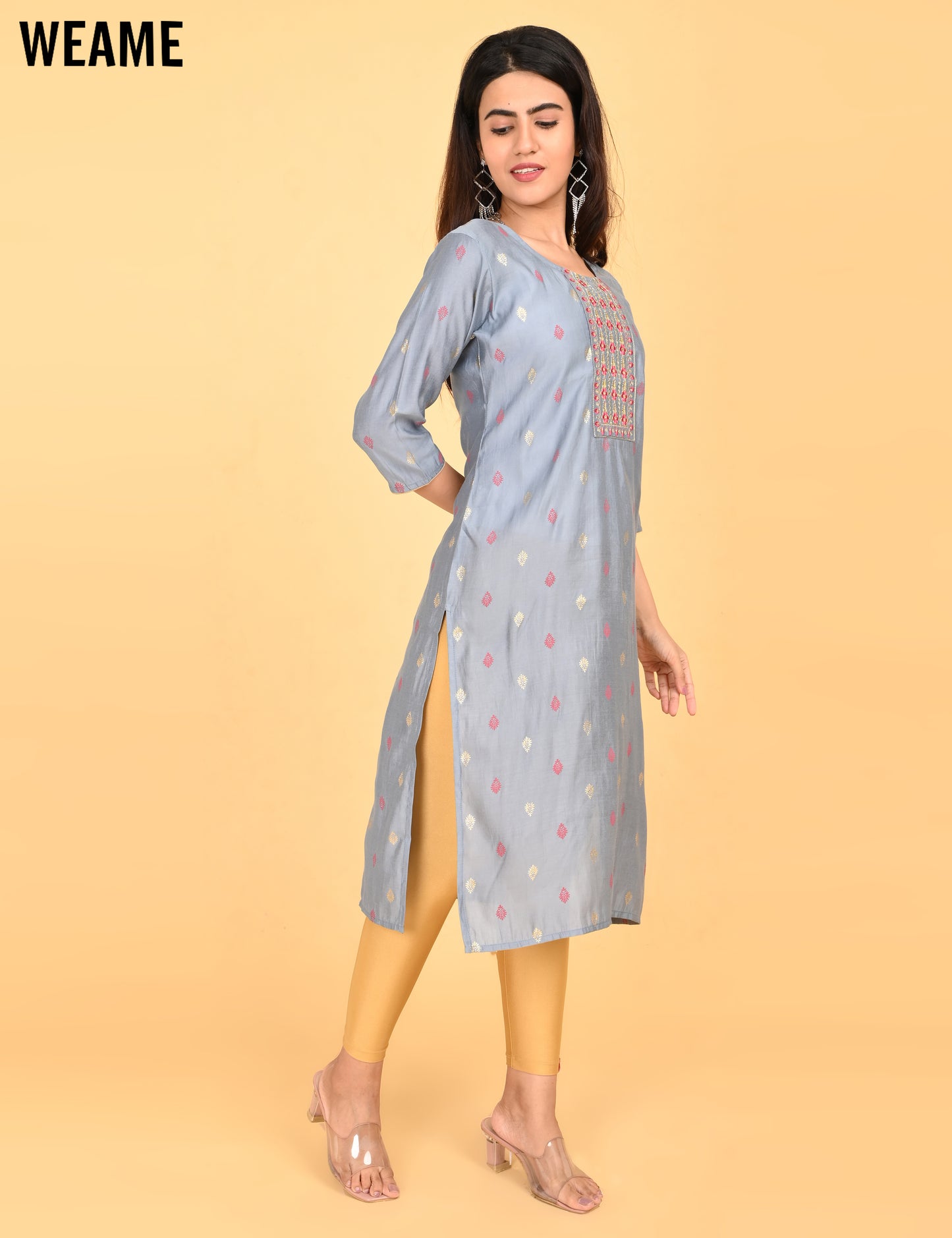 WEAME | 1122 | SILK SMALL EMBROIDERY.