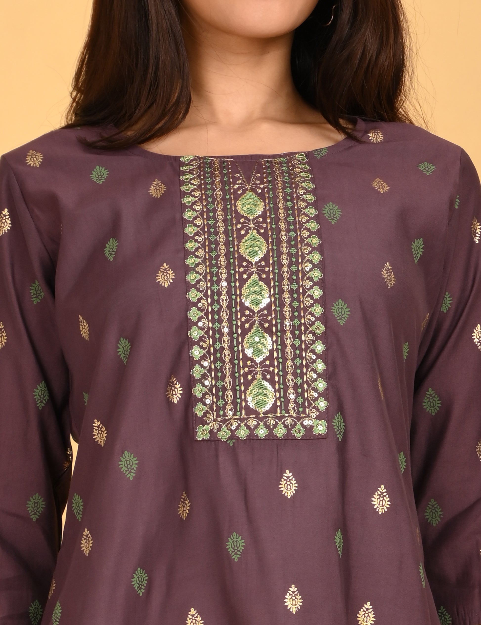 WEAME | 1306 | SILK SMALL EMBROIDERY.