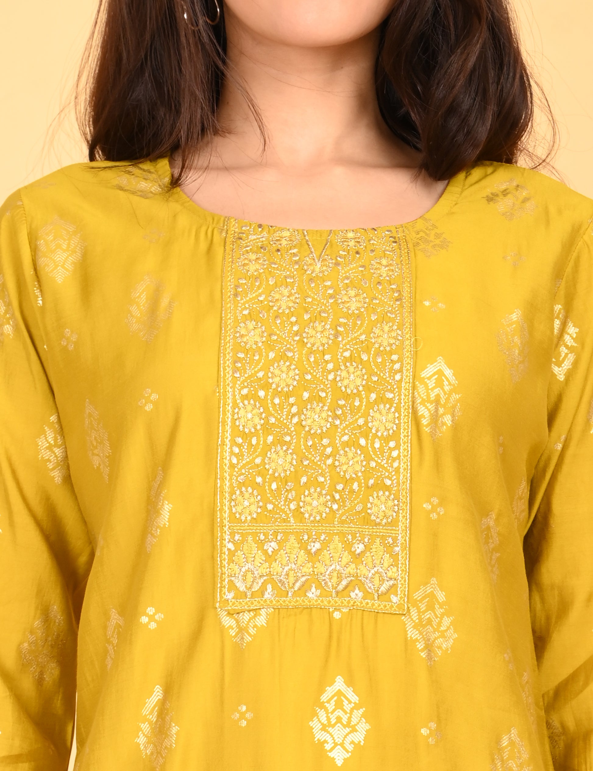 WEAME | 1312 | SILK SMALL EMBROIDERY.