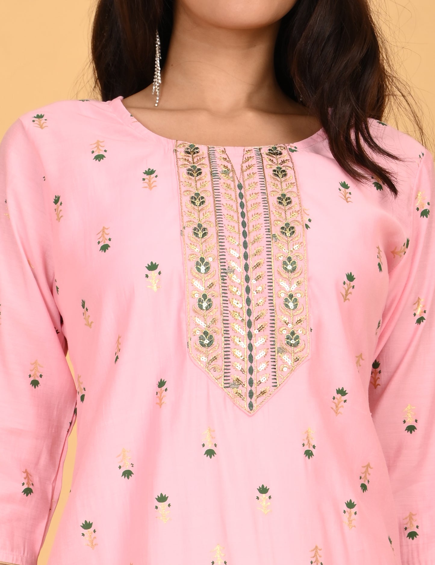WEAME | 1316 | SILK SMALL EMBROIDERY.